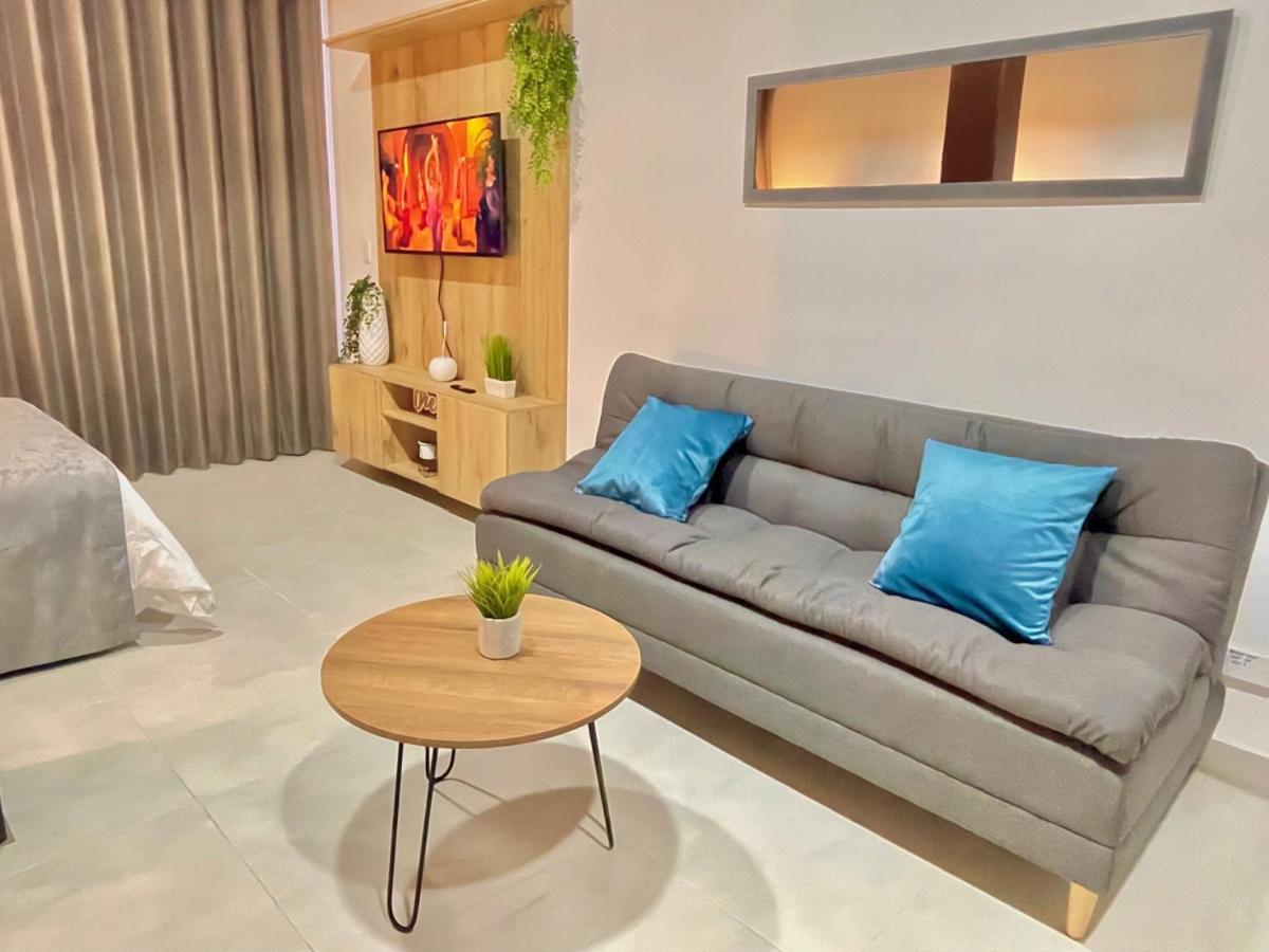 Apartamento En Laurels Medellín Exteriör bild