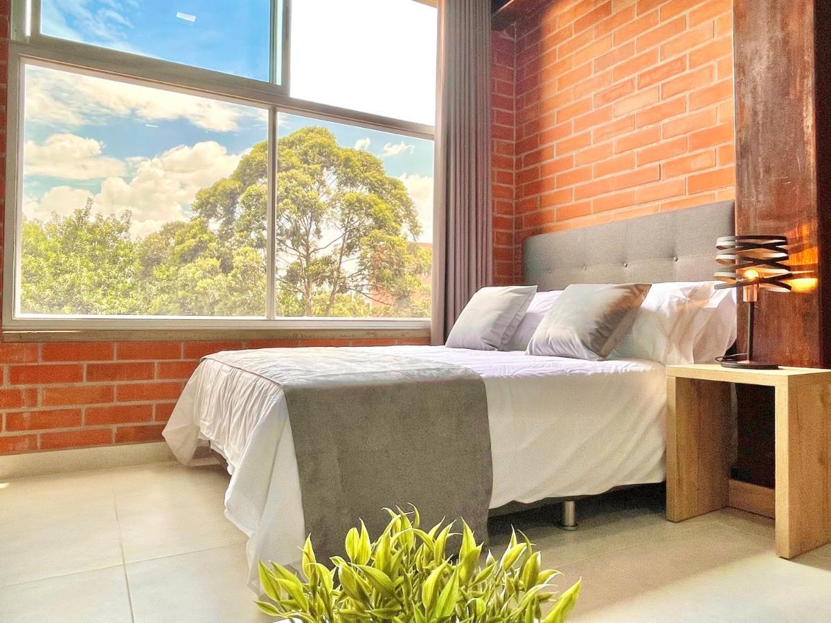 Apartamento En Laurels Medellín Exteriör bild
